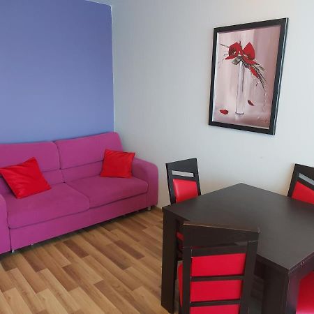 Samodzielny Apartament 2Pokojowy Apartment Kolobrzeg Bagian luar foto