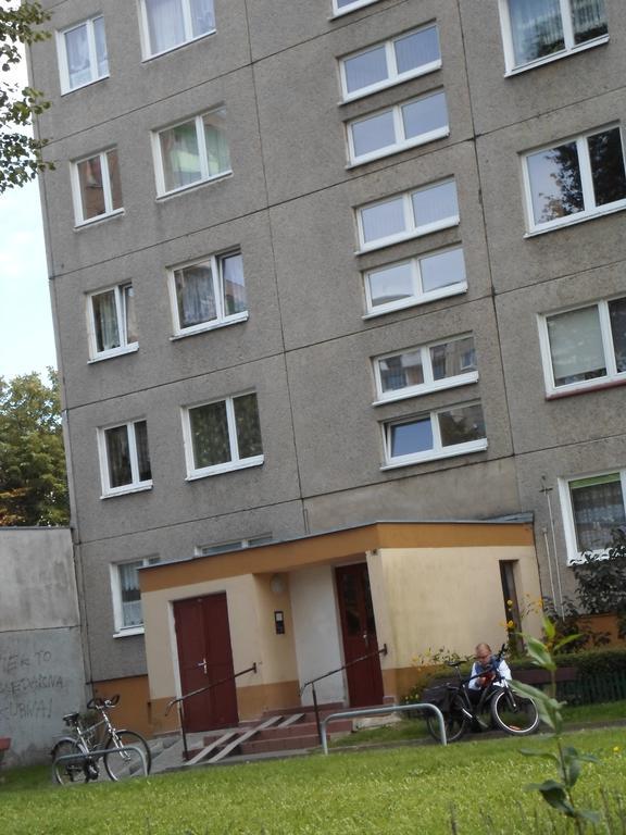Samodzielny Apartament 2Pokojowy Apartment Kolobrzeg Bagian luar foto
